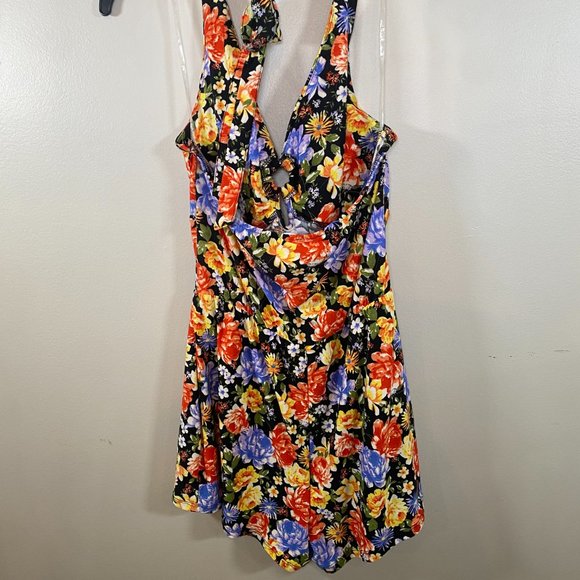 NWOT Derek Heart Floral Romper - Picture 4 of 6